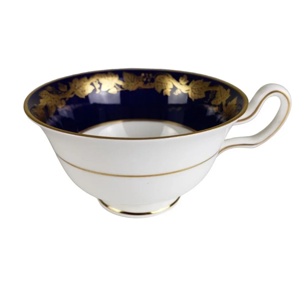 Wedgewood Vintage Whitehall Cobalt Blue Cup and Saucer Set Excellent Condition - Picture 3 of 9
